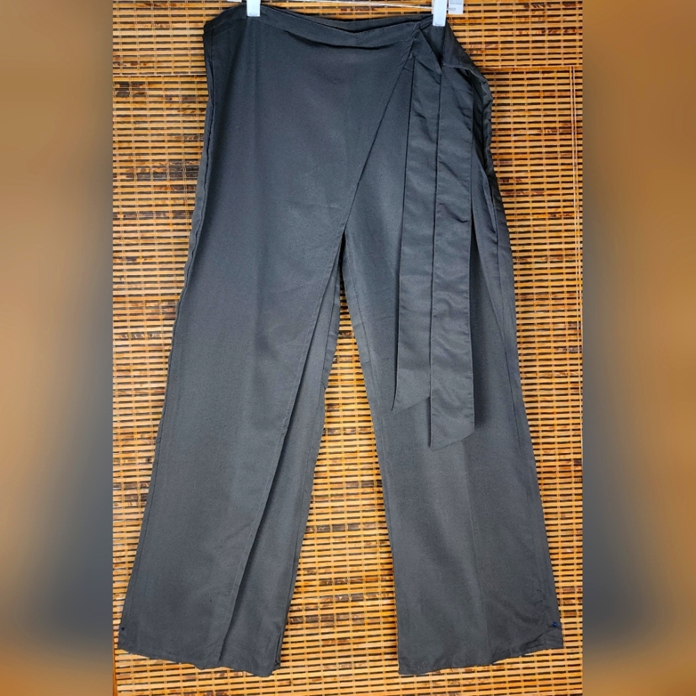 Women's Dark Gray Pants